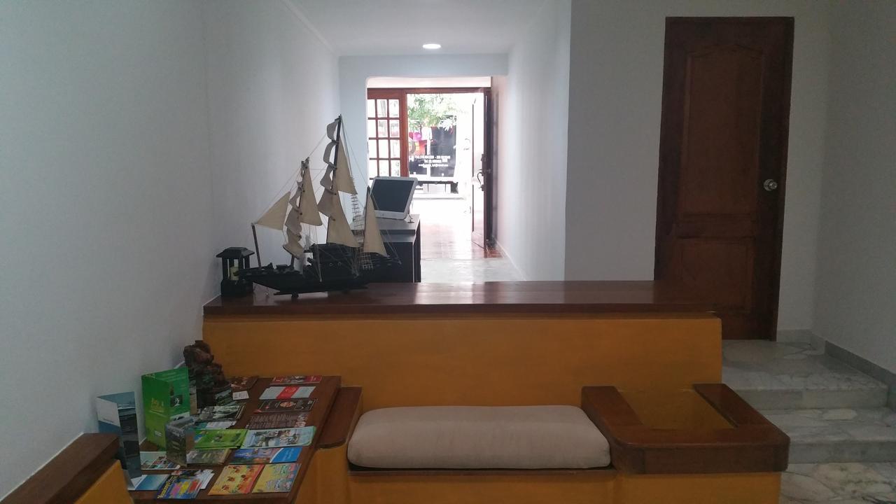 Hotel Costa Bahia Cartagena Exterior photo